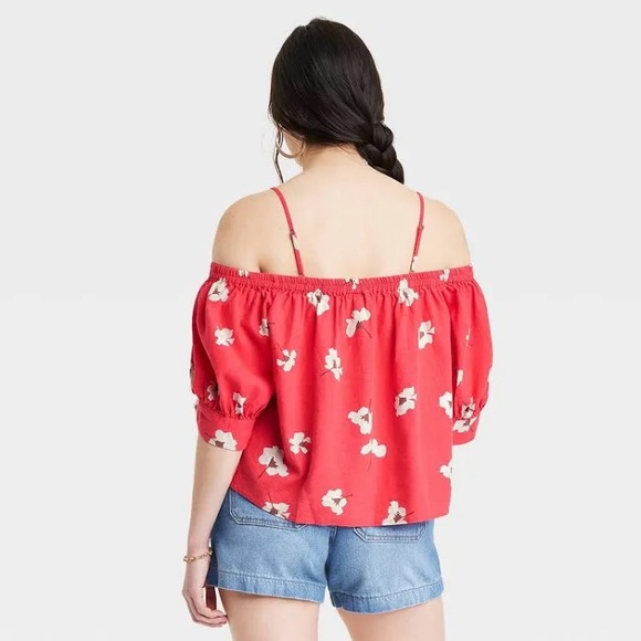 Women's Puff Elbow Sleeve Blouse - Universal Thread Red Floral S - Picture 3 of 3